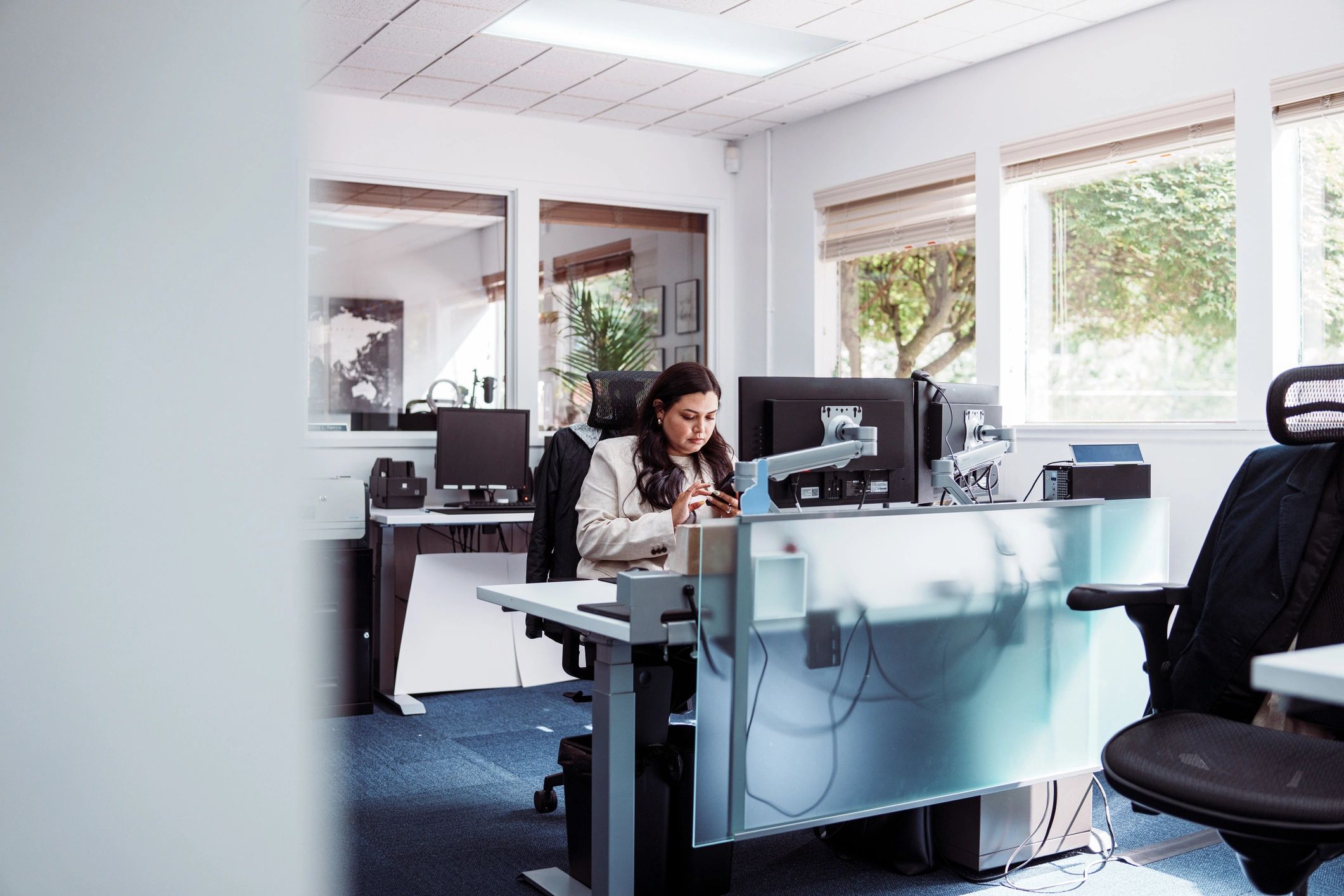 modern supply chain office contact